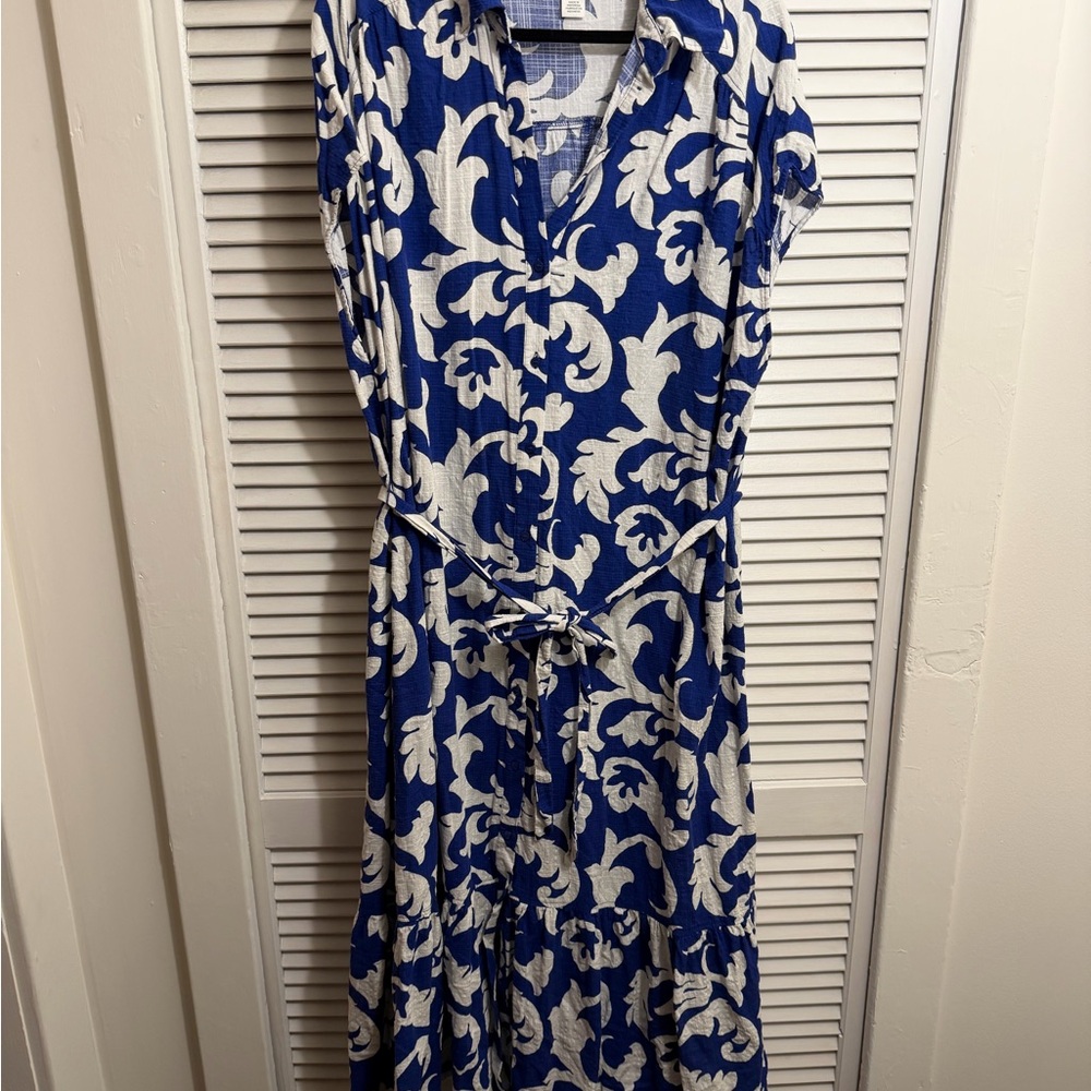 H&M Blue and White Patterned Maxi Dress